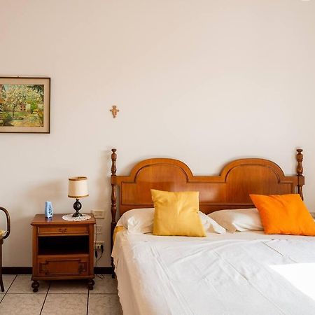 Casa De Rocco No Check In After 19 00 Apartman Brescia megye Kültér fotó